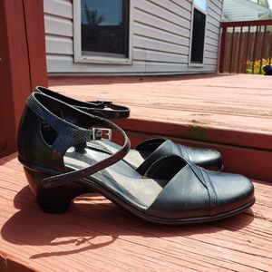 Dansko Roxy Black Mary Janes size 41